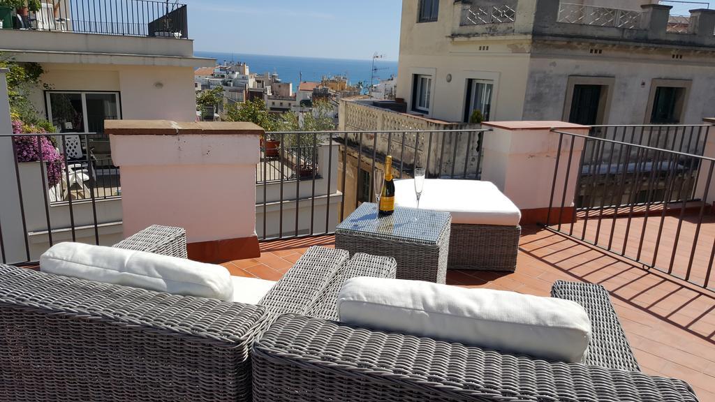 The Sky Attic Apartment Sitges Buitenkant foto